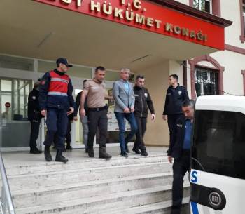 Bilecik’Te Yaşanan Bıçaklı Sopalı Kavgada 11 Kişi Yaralandı, 4 Kişi Tutuklandı
