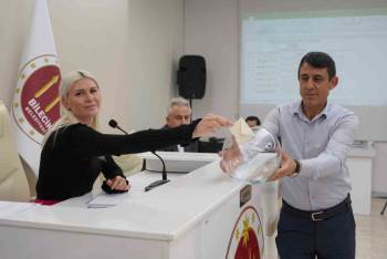 Bilecik’Te Yeni Kreşe Sabiha Gökçen İsmi Verildi
