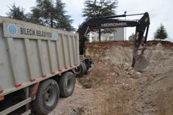 Bilecik’Te Yeni Sokak Ve Yollar Açılıyor
