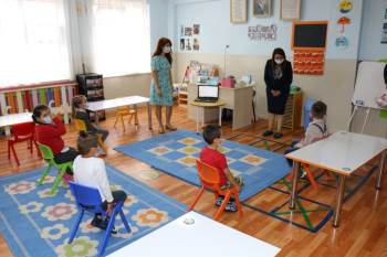 Bilecik’Te Yüz Yüze Eğitimde İlk Ders Zili Çaldı
