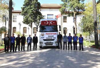 Bilecik’Ten Kardeş Ülke Pakistan’A Yardım Eli
