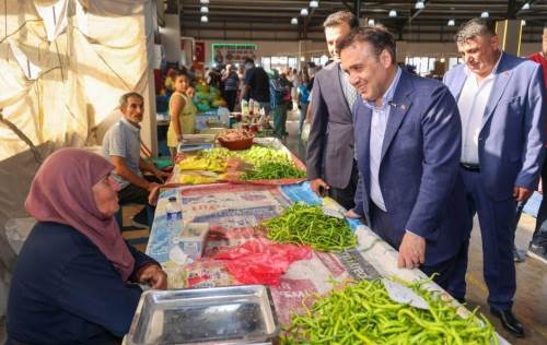 Bilecik Valisi Faik Oktay Sözer, Söğüt Perşembe Pazarı’nı ziyaret etti