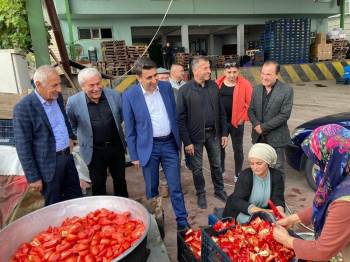 Bilecik Valisi Köy Halkı İle Bir Araya Geldi
