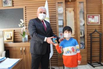 Bilecikli Miniklerden İdlib’E Destek
