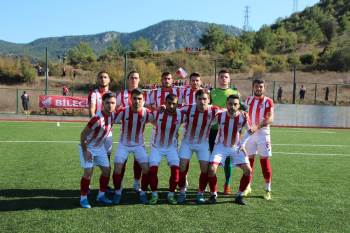 Bilecikspor, Kan Kaybına Devam Ediyor
