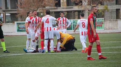 Bilecikspor taraftarlarından hakem Barkın Kara'ya tepki