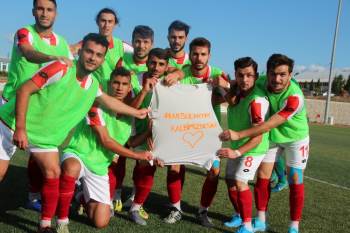 Bileciksporlu Futbolcular Neslican Tay’I Unutmadı
