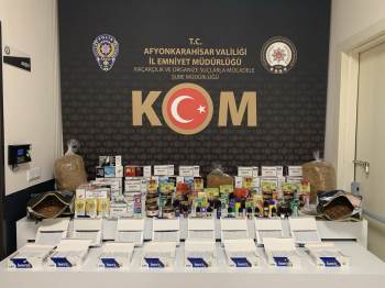 Binlerce Adet Boş Ve Dolu Makaron İle Elektronik Sigara Yakalandı
