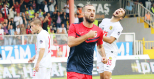 Bir 'DELİ'nin kurbanı olduk!