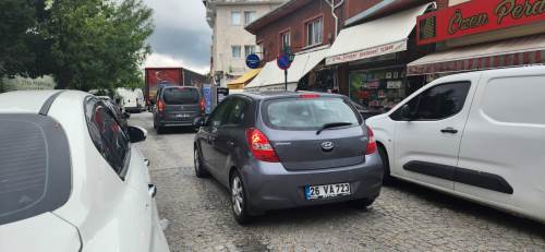 Bir Eskişehir klasiği: 2'inci sıra araç parkı