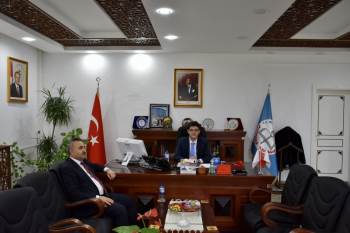 Bir Günlüğüne Temsili Milli Eğitim Müdürü Oldu
