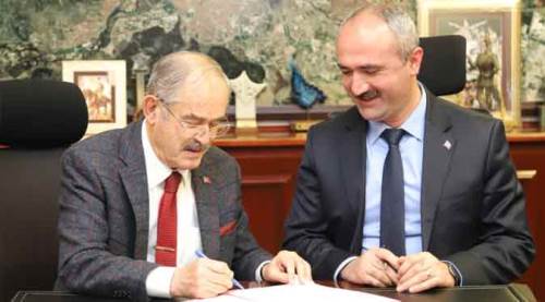 Bir örnek protokol daha! İmzalar atıldı...