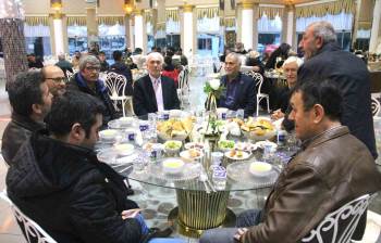 Birlik Vakfından ’Ümmet Ve Kardeşlik’ İftarı
