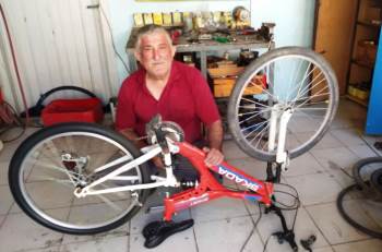 Bisiklet Fiyatları Arttı, Tamircilerin İşleri Yoğunlaştı
