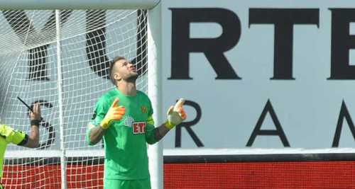 BOFFİN KAPTAN DÖNDÜ