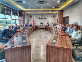 Bölge Müdürü Dündar, Köy Muhtarları İle Bir Araya Geldi
