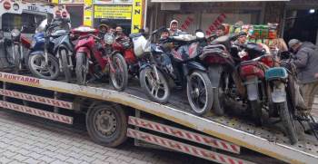 Bolvadin’De 15 Tescilsiz Motosiklet Trafikten Men Edildi
