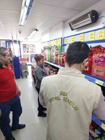 Bolvadin’De Marketlere Yönelik Gıda Denetimi
