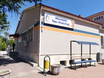 Bolvadin Tapu Müdürlüğü Yeni Hizmet Binasına Taşındı
