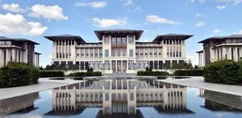 BOMBACILAR SARAY KROKİSİ ÇİZMİŞ