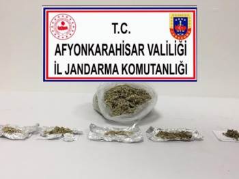 Bonzaiyi Satmak İsterken Jandarma Ve Polise Yakalandılar
