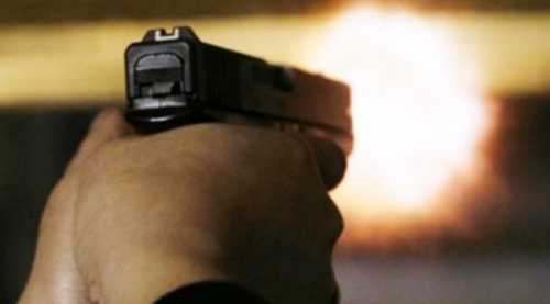 Boşanmak isteyen 3 aylık eşini öldürdü