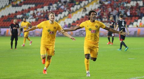 Böyle devam et Mezenga!