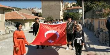 Böyle Karşılama Görülmedi
