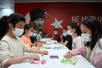 Bozüyük Akıl Ve Zeka Oyunları Turnuvası’Nda Madalyalar Sahiplerini Buldu
