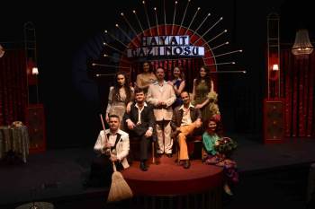 Bozüyük Belediye Tiyatrosu Tiyatro Severlerle ’Hayat Gazinosu’ İle Buluşuyor
