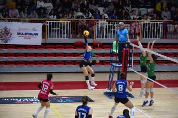 Bozüyük Belediyesi Eğitim Ve Spor Kulübü Grup Liderliğini Sürdürüyor
