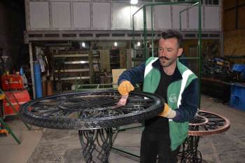 Bozüyük Belediyesi Kaynak Atölyesinden Sanata Destek
