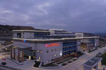 Bozüyük Devlet Hastanesi Mesai Dışı Poliklinik Hizmetini Genişletiyor
