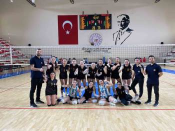 Bozüyük Ekibi Yıldız Kızlar Eskişehir Grubunu 2. Sırada Tamamladı
