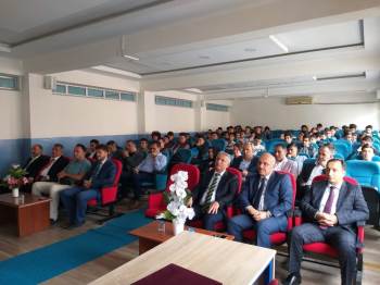 Bozüyük’Te ’Ahilik Ve Meslek Ahlakı’ Konulu Konferans
