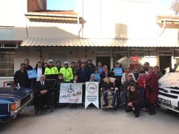 Bozüyük’Te ’Engel Olma, Farkında Ol’ Klasik Araç Turu
