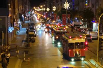 Bozüyük’Te 30 Ağustos Zafer Bayramı Araç Konvoyu İle Kutlandı
