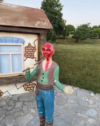 Bozüyük’Te Çocuk Parkına Çirkin Saldırı
