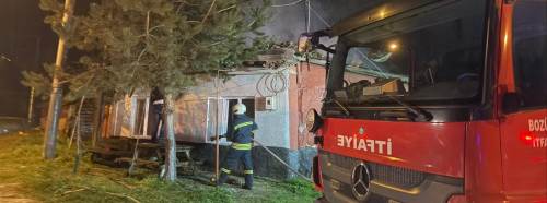 Bozüyük’te korkutan yangın: Ev alevlere teslim oldu