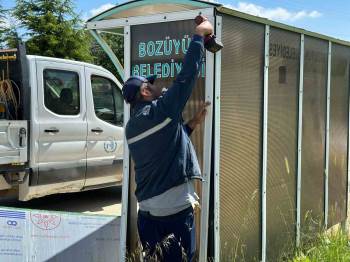 Bozüyük’Te Otobüs Ve Dolmuş Duraklarına Bakım
