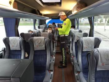 Bozüyük’Te Trafik Polislerinden Karayolunda Covid-19 Denetimi
