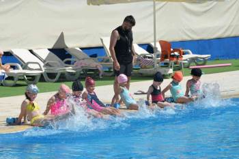 Bozüyük’Te Ücretsiz Yaz Spor Okullarında Dersler Başladı
