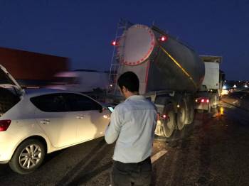 Bozüyük’Te Zincirleme Trafik Kazası: 3 Yaralı

