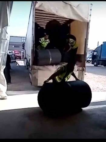 Bozüyük’Ten Kahramanmaraş’A Çadır Zemini Yardımı
