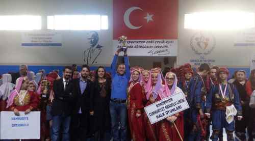 Bravo gençler, 3 birincilik kupası