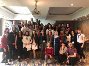 Bşeü Öğrencilerine Oxford Readers’ Academy’Den Ödül
