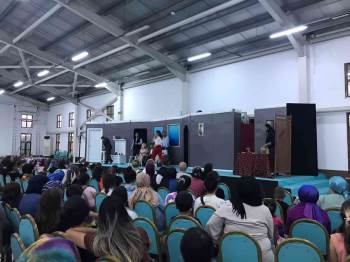 Bşeü Tiyatro Bölümü Öğrencileri Osmaneli’Nde Tiyatro Oyunları Sahneledi
