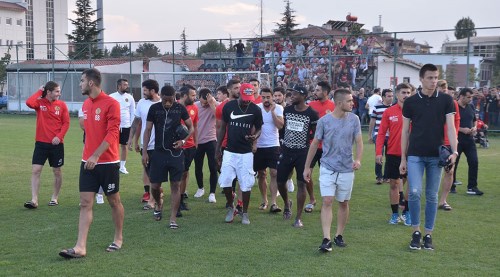 Bu durumlara düşürenler utansın!