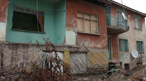 Bu evler korku saçıyor!