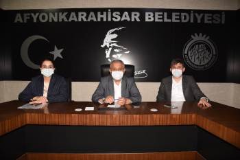 Bu Mutfakta Engel Olmayacak
